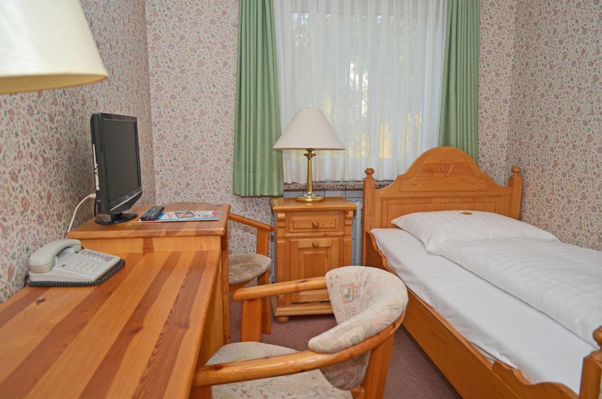 Motel Хамбург Екстериор снимка